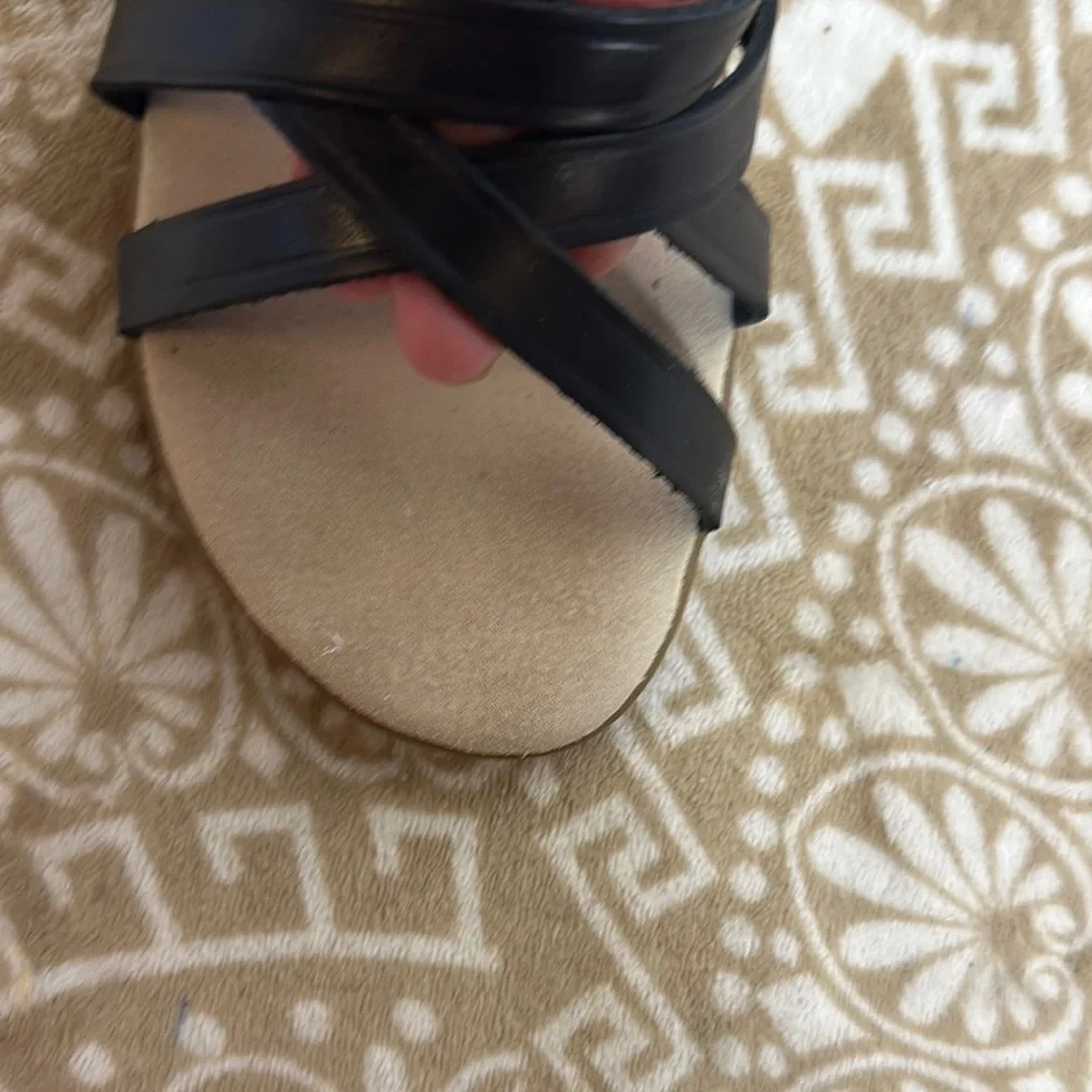 G.H. Bass & Co. Black Strappy Sandals